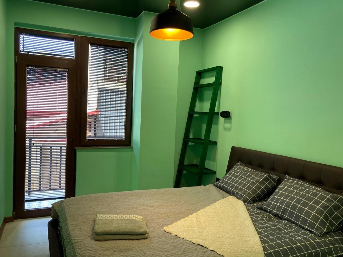 Barney'S Apartment Батумі Екстер'єр фото